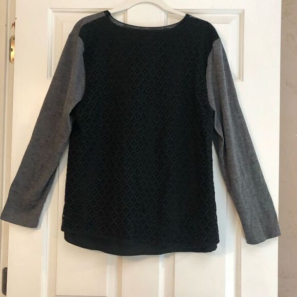 Ann Taylor Women's Gray Long Sleeve Knit Crochet Back with Black Lining Top Size - Picture 4 of 13